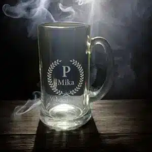 Oluttuoppi kaiverruksella II