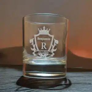 Viskilasi omalla tekstillä