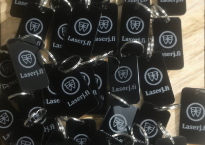 Nyckelring svart företag