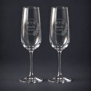 Wedding glasses with engraving